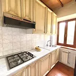 Agriturismo, Casa Borgo