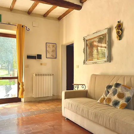 Agriturismo, Casa Borgo